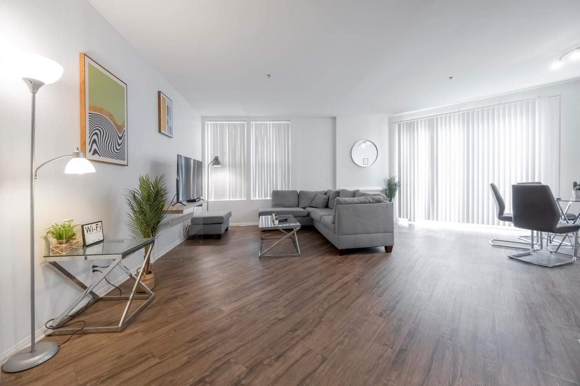 Cozy Home Management In Mdr ロサンゼルス エクステリア 写真
